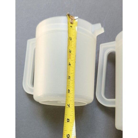 (2) Vintage TUPPERWARE Pitchers #1575 & #1676 Frosted w/ Push Button Tops - Picture 7 of 11